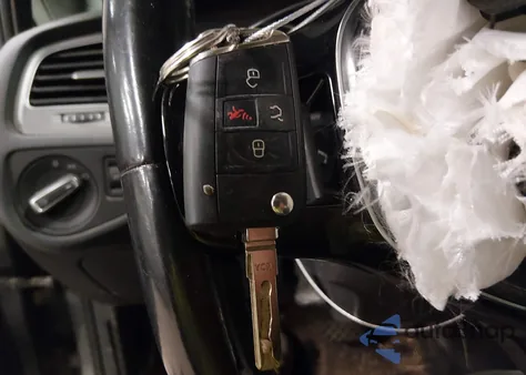 2015 Volkswagen Golf Sportwagen Tdi S 4-Door z USA, uszkodzony, nr VIN 3VWCA7AU1FM518268